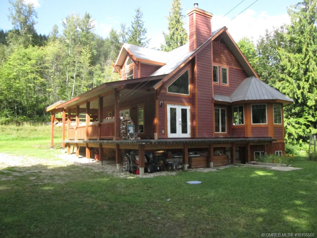 Revelstoke home GEOG 2221 Photo Collection