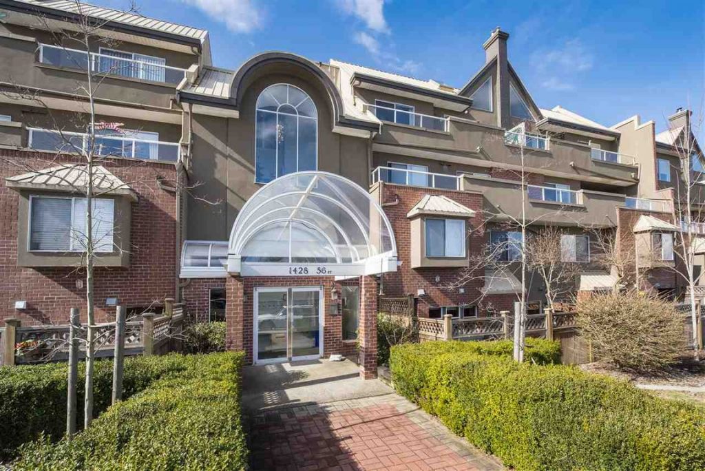 Delta/ Tsawwassen B.C. Condo, 429,900 GEOG 2221 Photo Collection